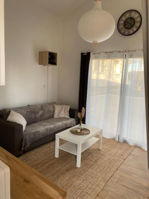 Logement Avec Mezzanine Tremblay-en-France Екстериор снимка